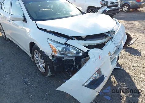 2014 Nissan Altima 2.5 S z USA, uszkodzony, nr VIN 1N4AL3AP7EC328357